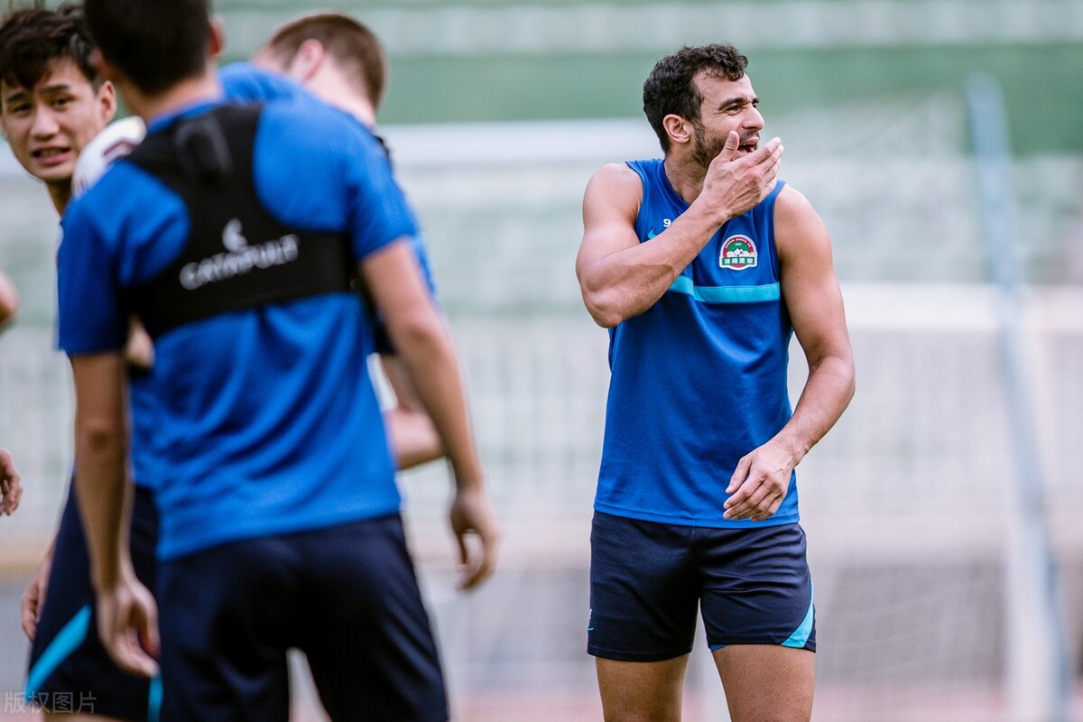 河南嵩山龙门争冠,河南嵩山龙门足球比赛直播