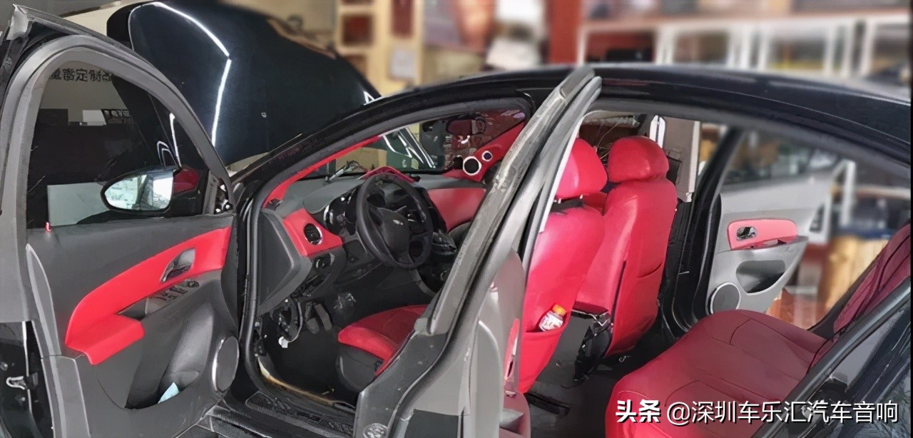 雪佛兰科鲁兹音响改装多少钱,雪佛兰科鲁兹2023款升级音响