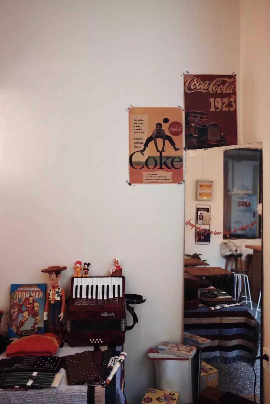 我们找到了重庆最用心的咖啡师，就在这间10㎡的小店里