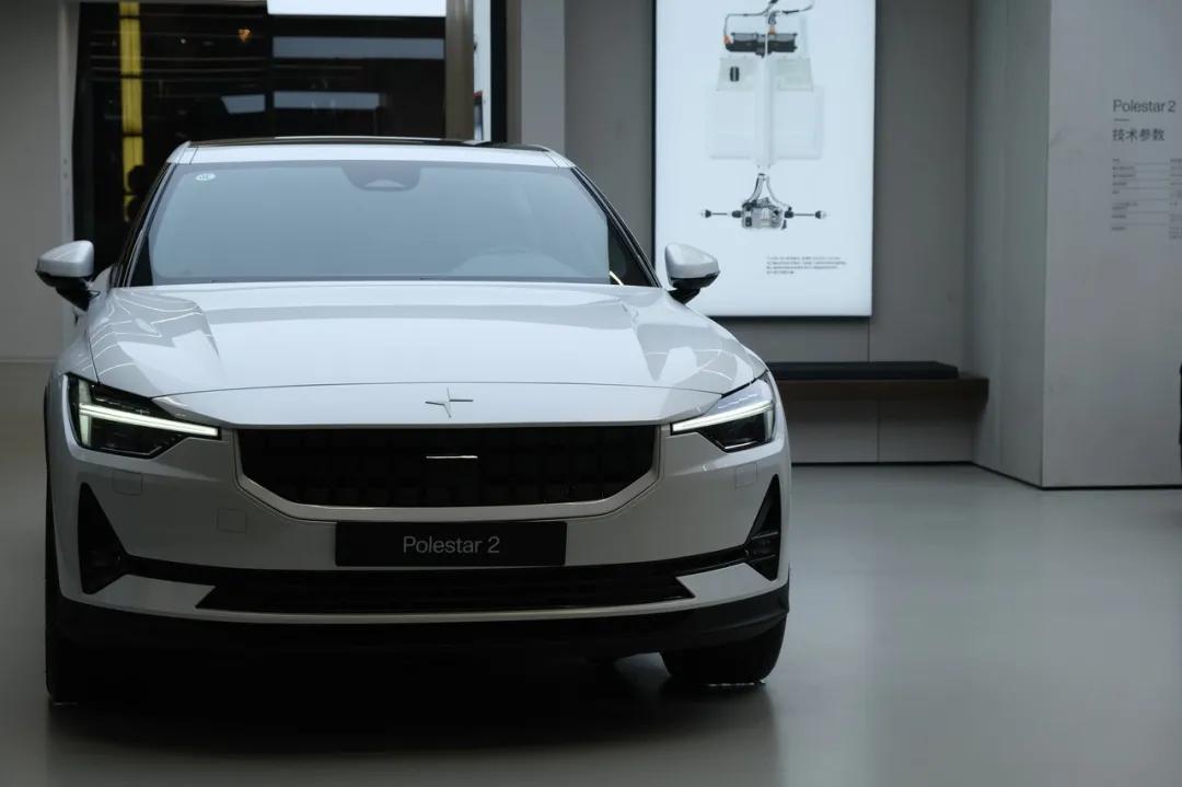 极氪是怎么失去车主信任的？减配毫无预兆，买车就像抽盲盒