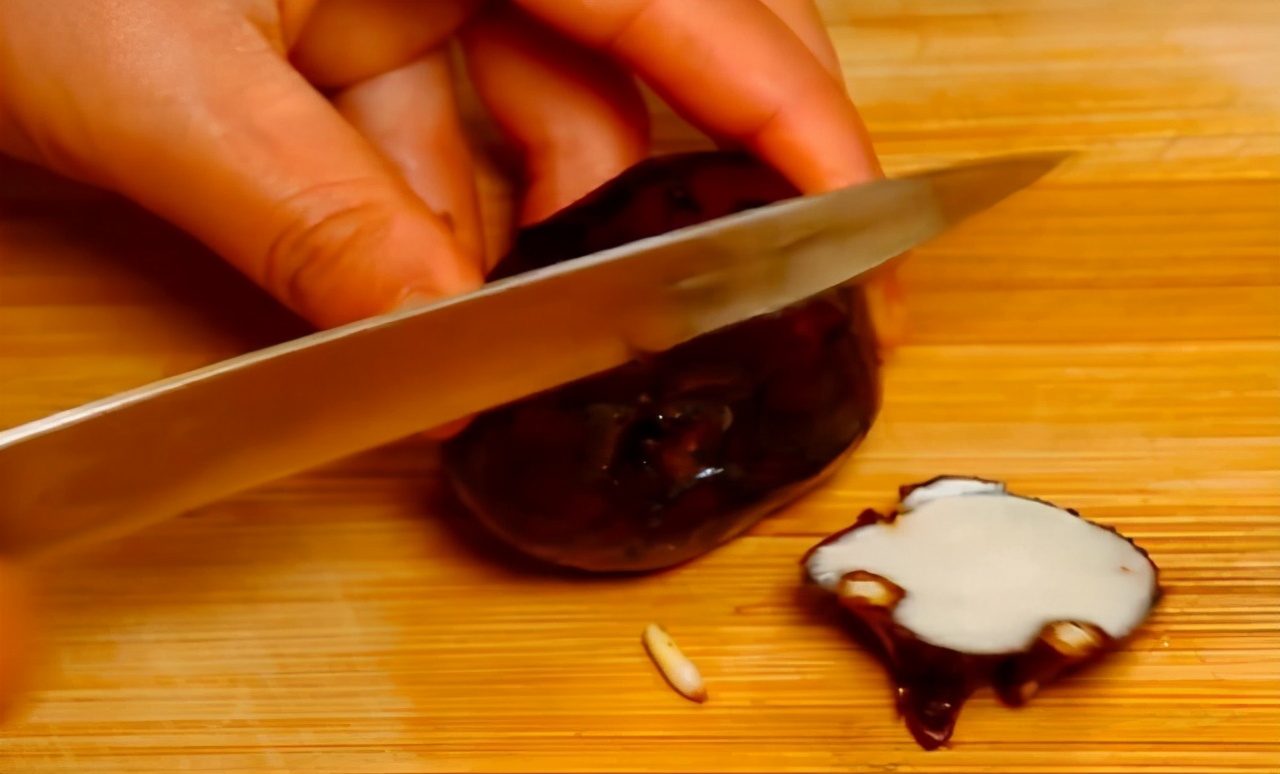 马蹄怎样去皮才能快捷干净,马蹄怎么去皮最快又干净