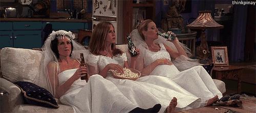 结婚纪念日送红包还是礼物,结婚送什么礼物好大气简单