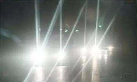 如何对付闪远光,对付远光灯的正确做法