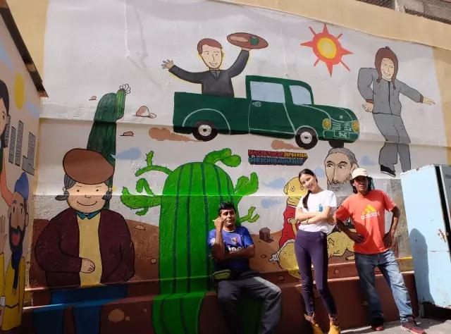 智利贫民窟第一位中国义工，她用绘画治愈流浪汉和罪犯，人美心善