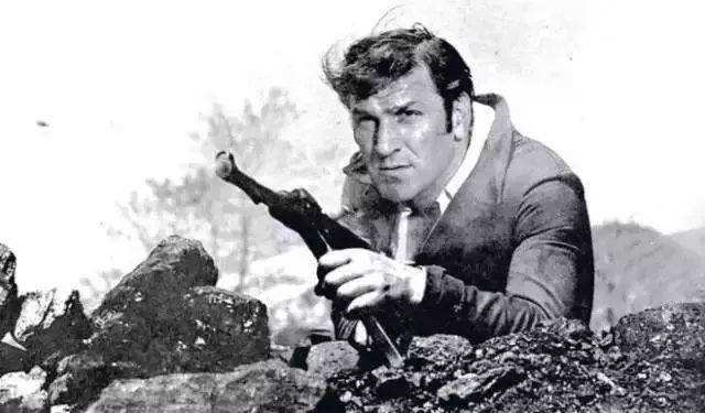 免费播放瓦尔特保卫萨拉热窝电影,老影片瓦尔特保卫萨拉热窝