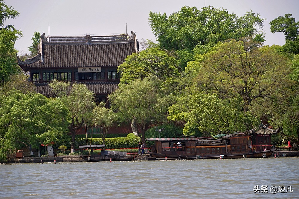 南湖是浙江三大名湖之一,嘉兴南湖三大名湖