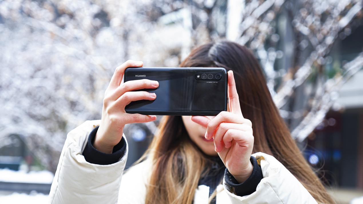 华为nova6拍照对比p30谁更好,华为nova65g手机拍照好模糊