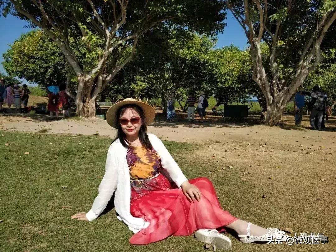 涓浗澶у澶栧嚭鏃呮父鎷嶇収鍔ㄤ綔鍚堥泦,澶у鏃呮父濮垮娍