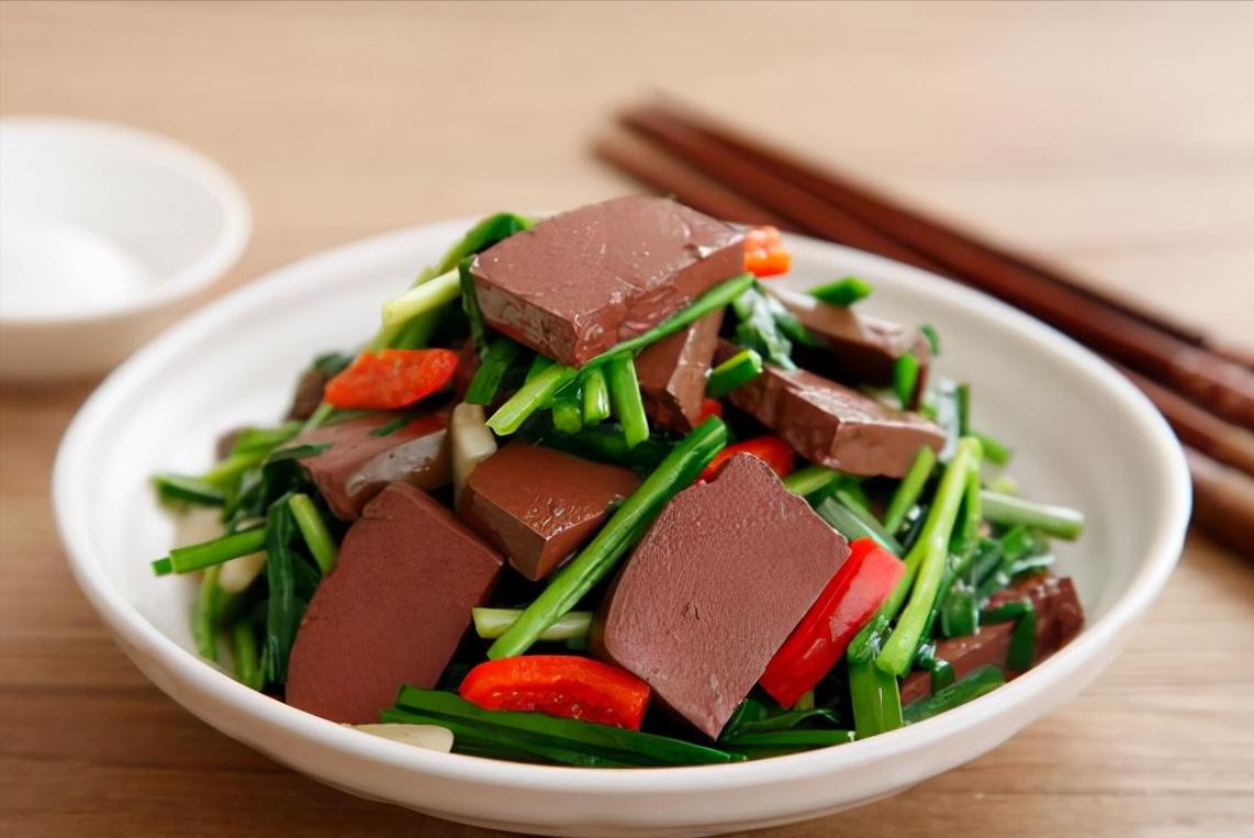 终于知道买的韭菜为啥那么干净,粗韭菜和细韭菜有什么区别哪个好