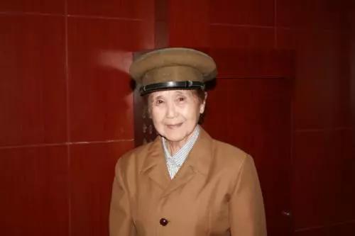 老年女演员鲁园的电视剧,老女演员鲁园