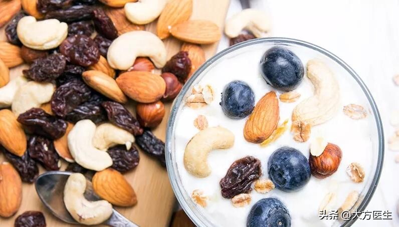 吃坚果到底好不好,吃坚果对身体有好处吗