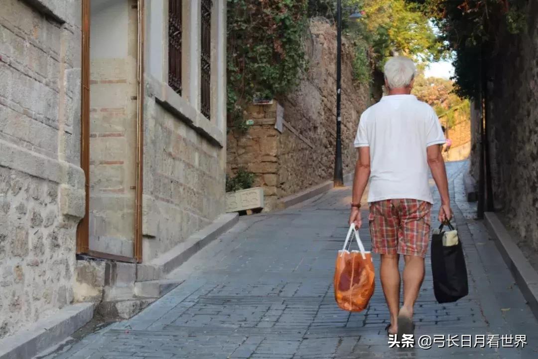 也许是我爸妈心大，才遗传了我这么心大