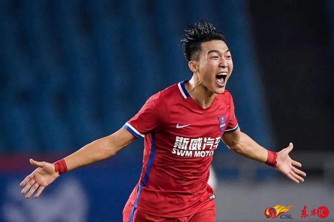 国足大名单门将,国足高准翼个人资料