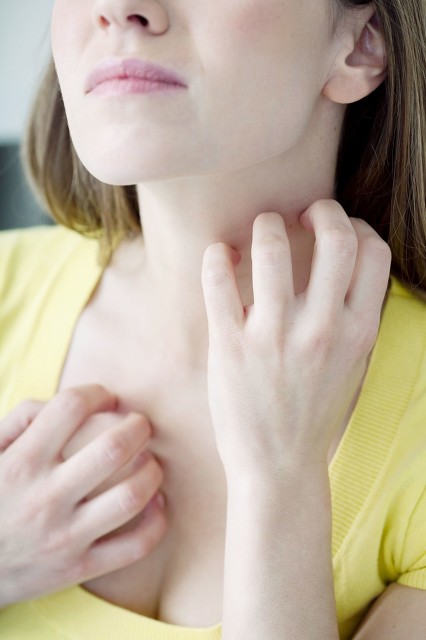 夏季湿疹吃什么最好,夏季湿疹食疗止痒最快的软膏