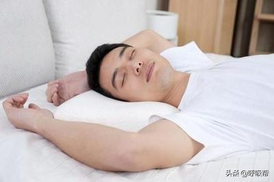 治疗打鼾呼吸暂停的呼吸机哪个好,推荐一款治疗打鼾的呼吸机