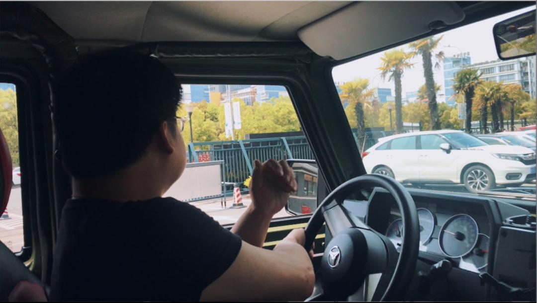 【揭秘】轮胎抓地能力关乎安全！大虎悠真人示范！