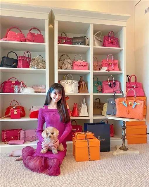 日本第一女公关年入2亿,日本公关第一人