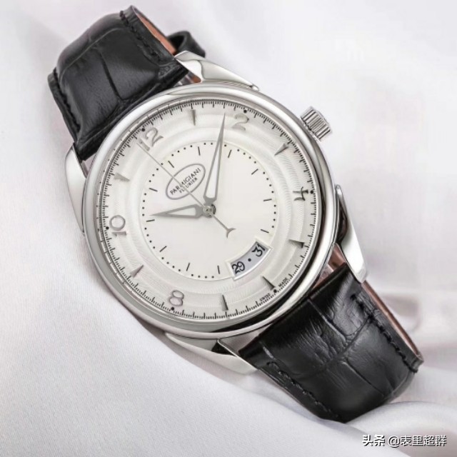 西铁城手表进水雾气,天梭手表进水正确除雾气