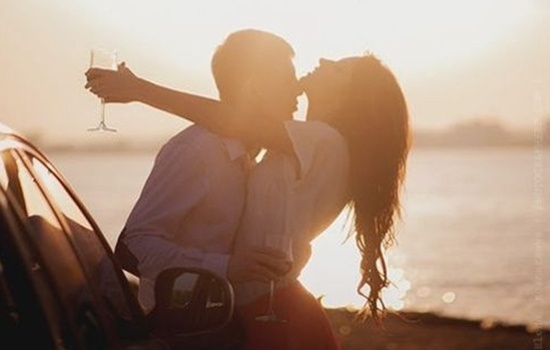 女朋友接吻害羞怎么回答,女朋友害羞怎么牵手