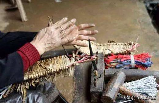 借米不借柴借衣不借鞋真现实,借米不借柴说法