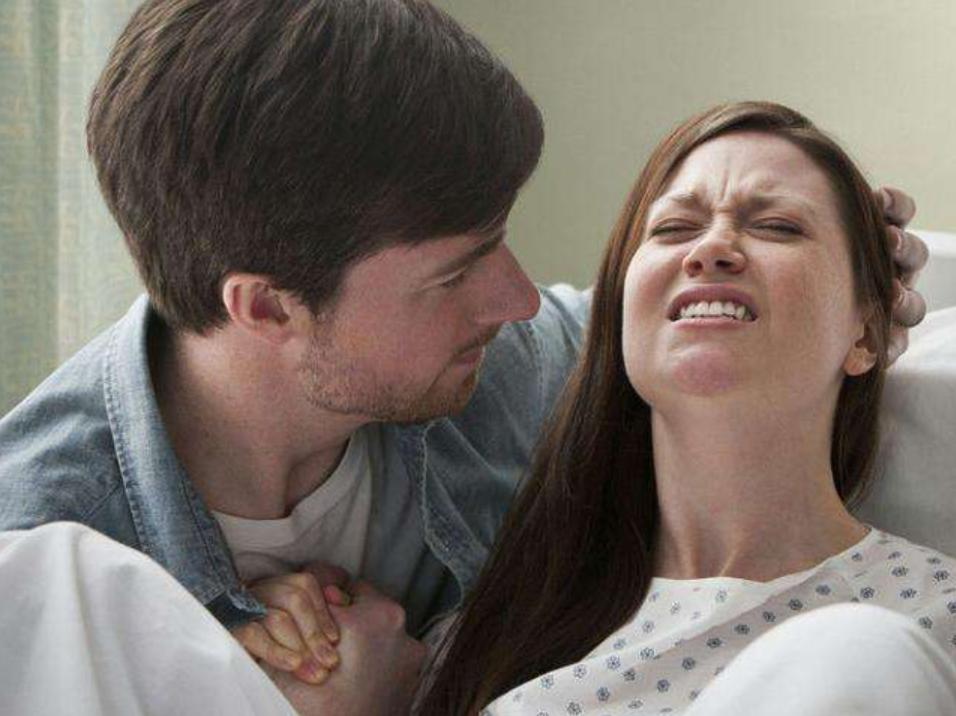 孕早期腿肿怎么按摩,怀孕腿肿走路可以缓解吗