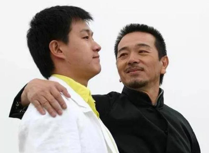 直播带货被骂哭的64岁张晨光:我以前也是流量小生