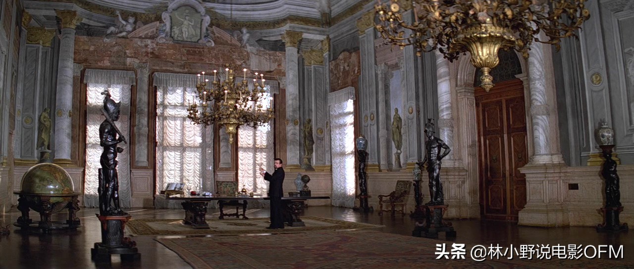 007大钢牙视频,007大钢牙咬死鲨鱼