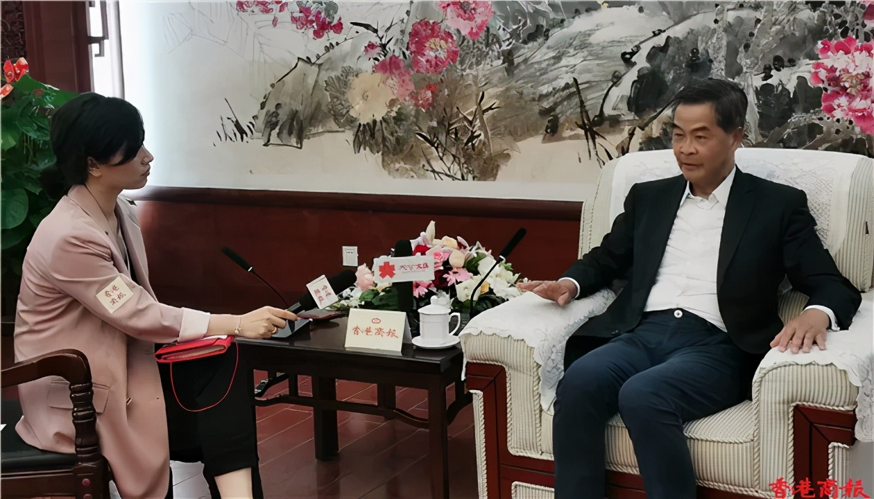 香港商报专访梁振英：香港「超级联系人」角色未弱化吁健康码互认融入内循环利港再出发