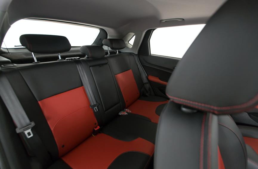 国民suv口碑排名,中华suvv3车型价格