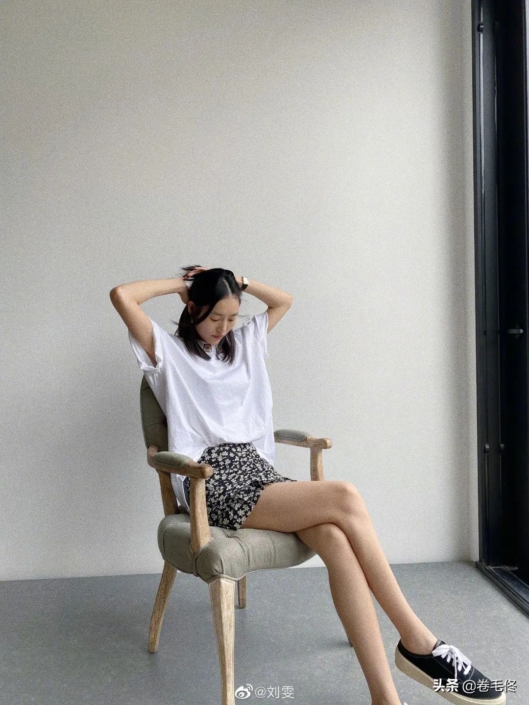 女生必须要学会的几个拍照小技巧,女神拍照技巧与角度和p图