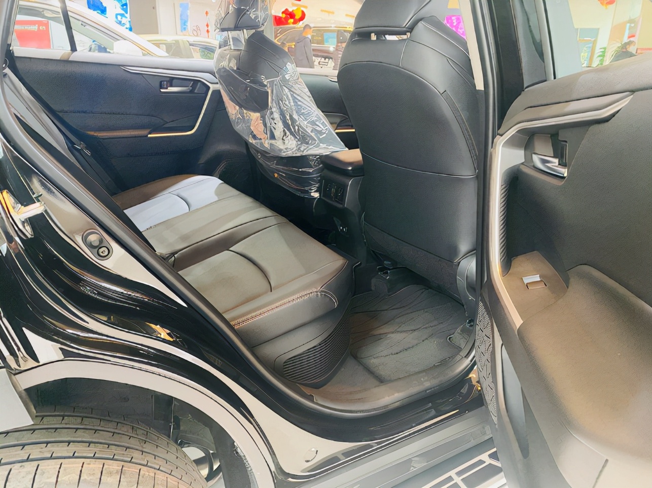 高性价比的好车推荐丰田威兰达,23款丰田威兰达值不值得买