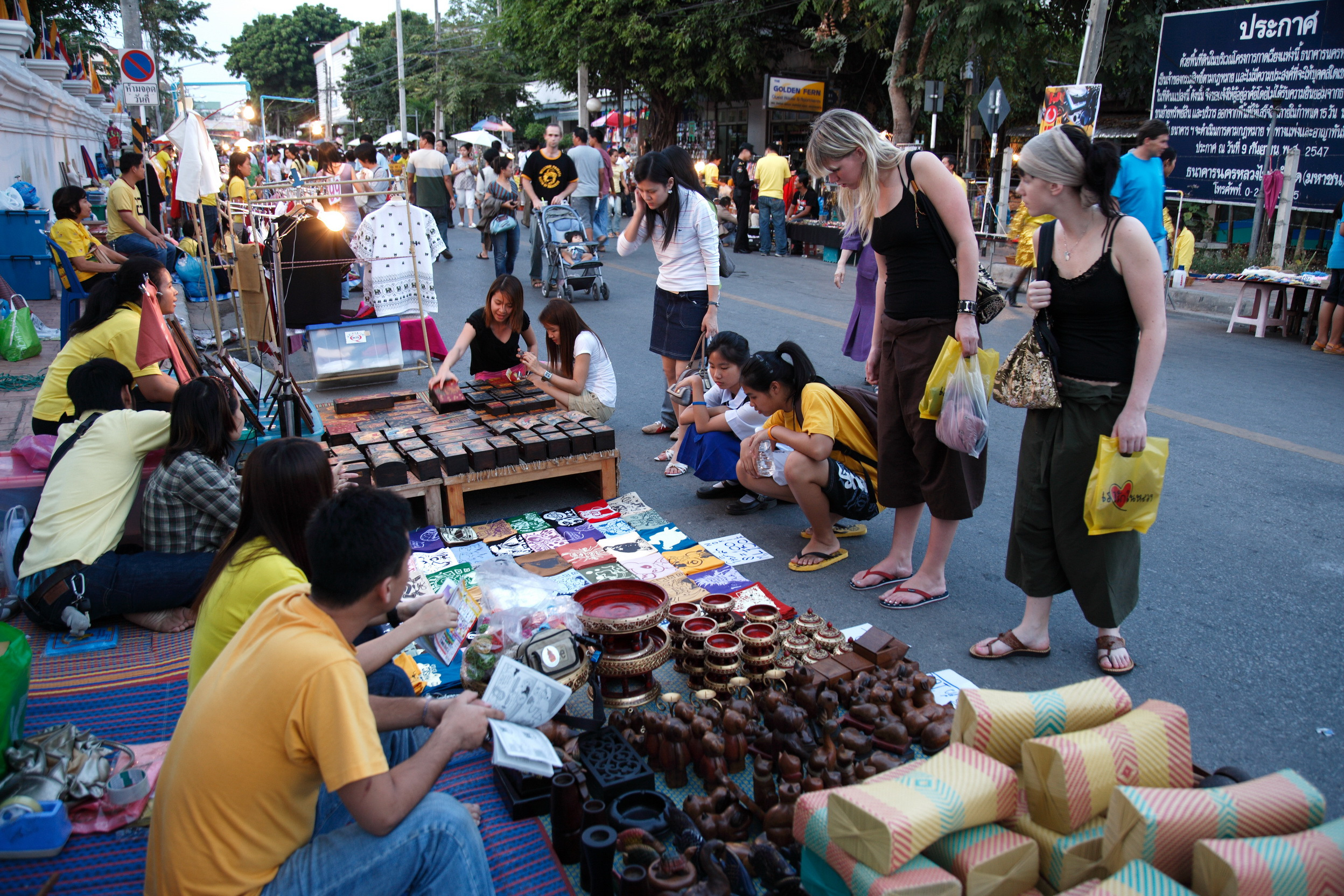 神奇泰国游,清迈古城温暖的风景