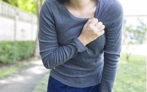 心脏不舒服服用两粒麝香保心丸,心脏老是抽痛一天特别频繁