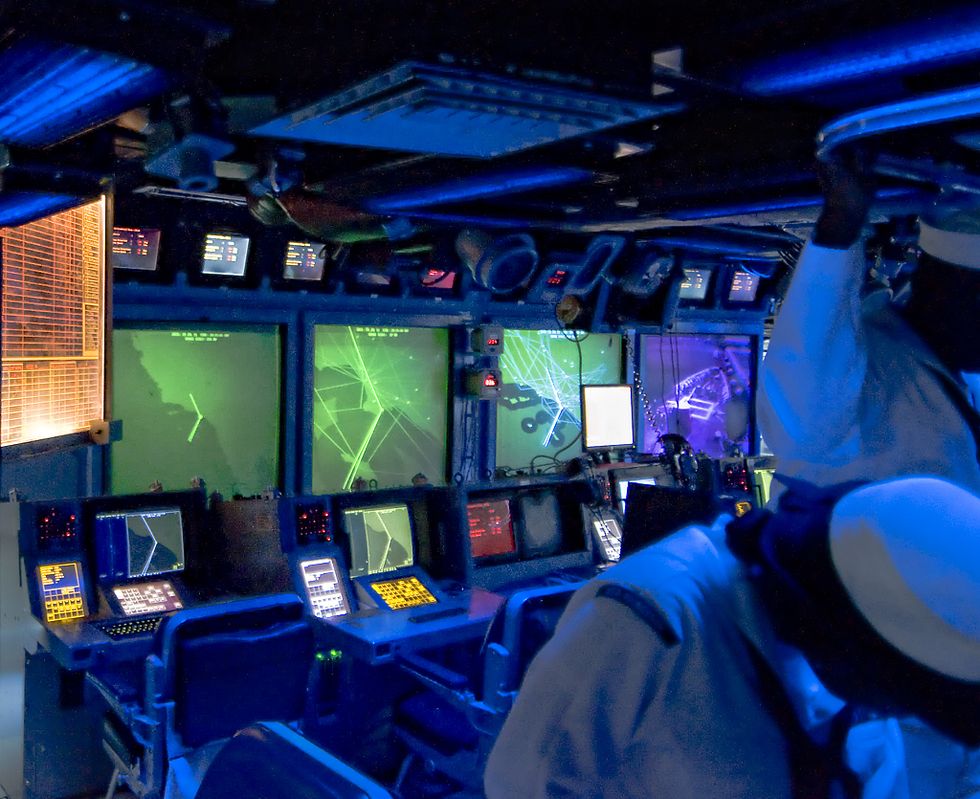 美国海军发现不明飞行物是什么,美军首次确认不明飞行物