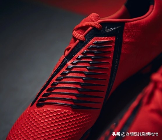 中国最新足球鞋设计,设计最好的足球鞋