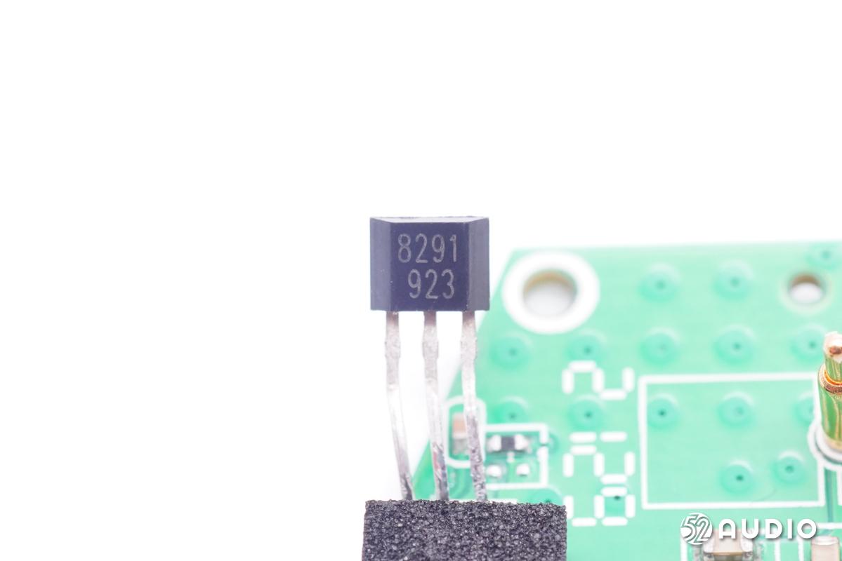 降噪真无线耳机jbl,轻量化监听耳机