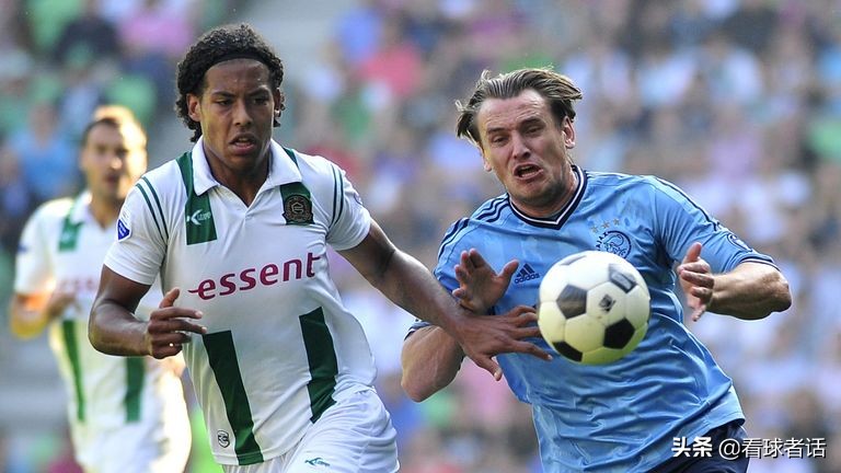 利物浦范迪克中后卫靠左还是右,第一后卫利物浦范迪克