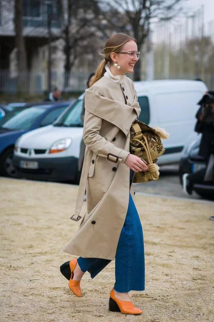 搭配阔腿裤的短外套推荐,搭配阔腿裤穿的短外套