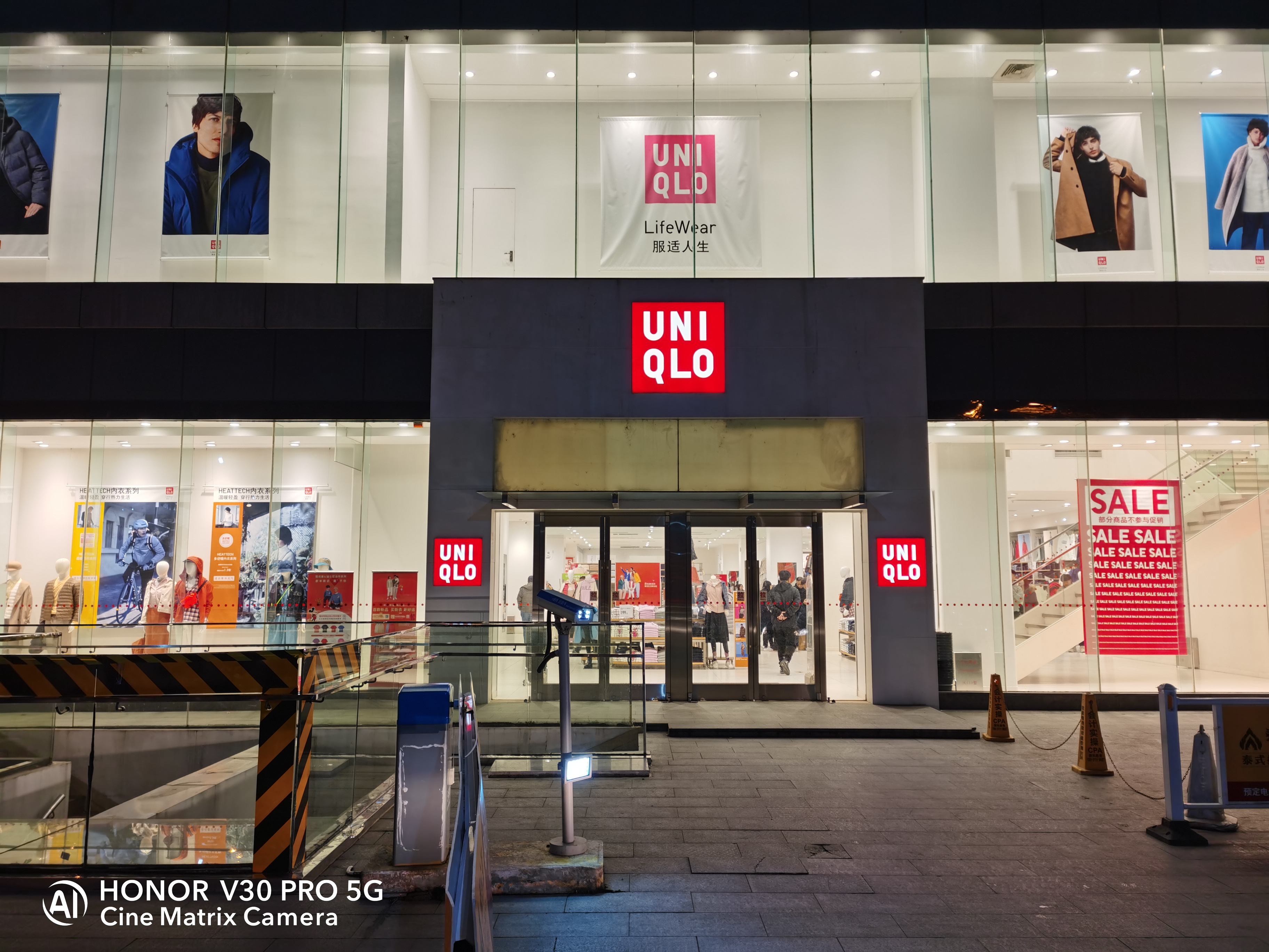 荣耀v30pro拍照现在算落后吗,荣耀v30pro和红米k30s至尊版对比