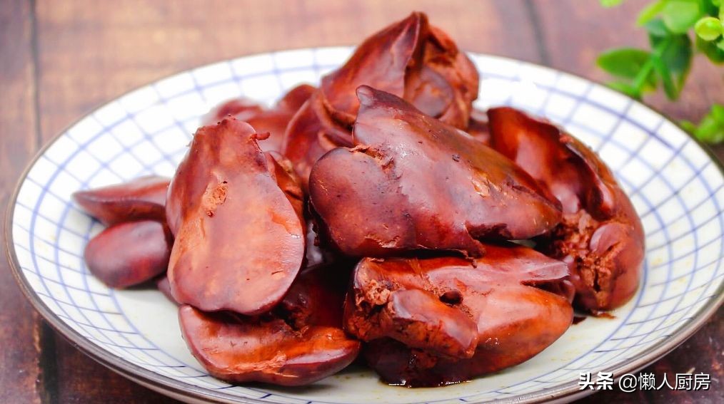 鸡肝是爆炒好吃还是白灼好吃,爆炒卤鸡肝