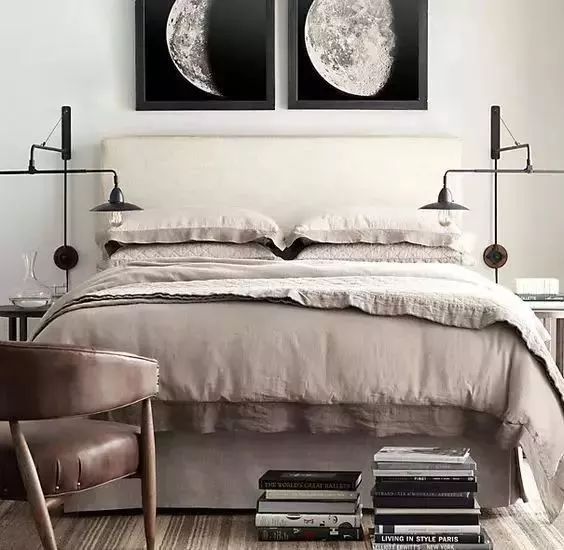 卧室打的床尾柜怎么搭配好看,卧室床尾怎么布置好看