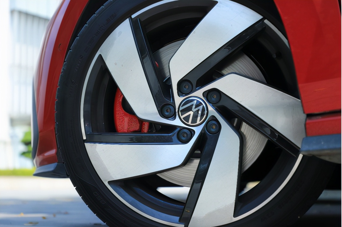 赛道试驾第八代高尔夫,全新高尔夫gti全网最硬核pk