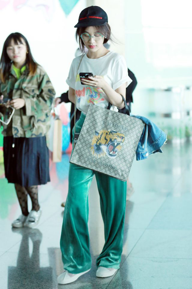 盘点春日踏青最佳cp裤!时髦又耐穿的运动装才实在,怎么穿都行