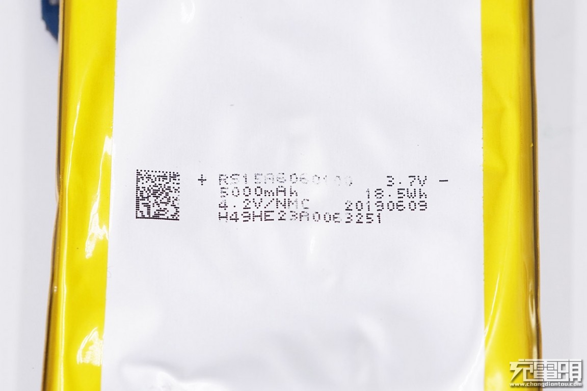 romoss罗马仕20000毫安拆解,罗马仕romoss移动电源