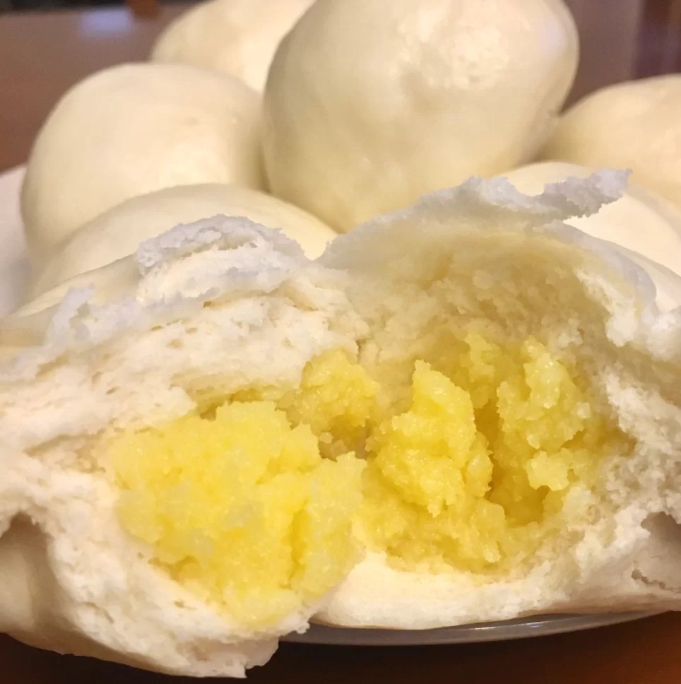 做奶黄包的馅用面粉还是玉米淀粉,奶黄包的黄馅很硬是怎么回事