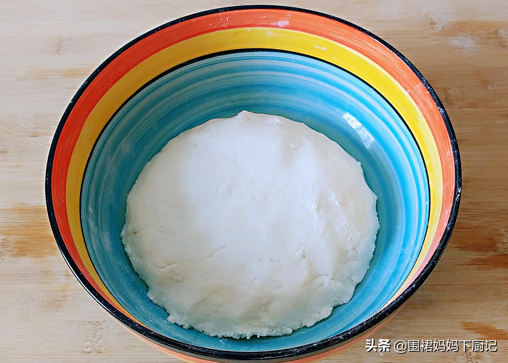 荠菜春饼怎么做又软又好吃,春天什么野菜做饼好吃