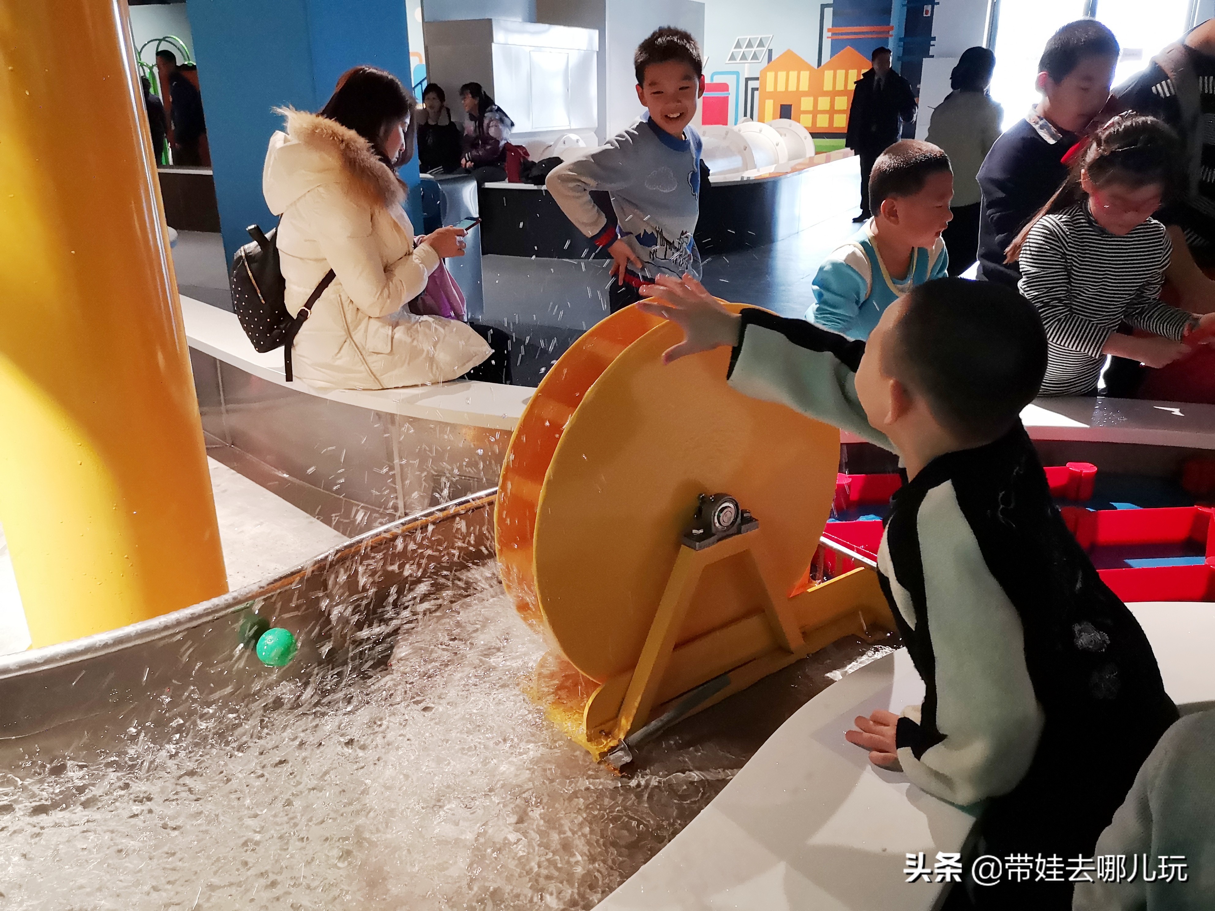 北京最大儿童乐园游乐场,北京最好玩的大童乐园