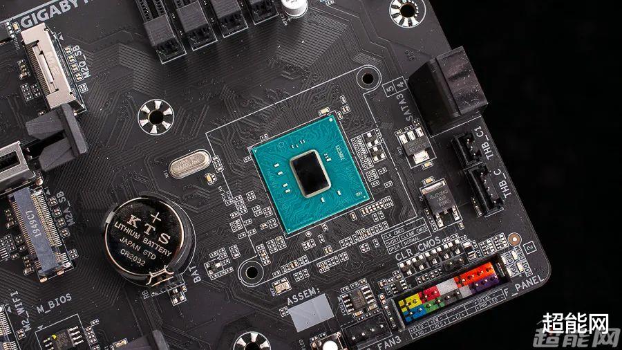 酷睿i510400f对比i78700,酷睿i5-9400排名