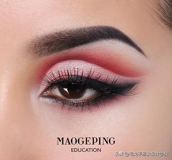 欧式深邃大眼妆怎么画,欧式双眼皮眼妆怎么画干净又高级