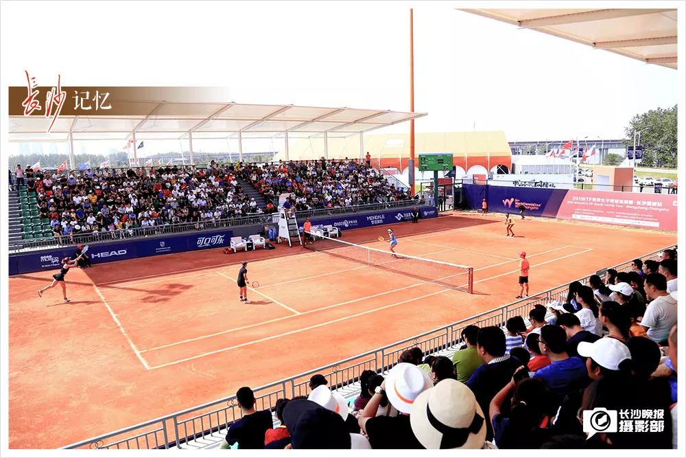 长沙月亮岛最新效果图,长沙月亮岛鸟瞰图